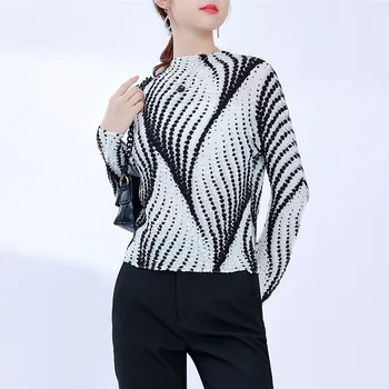 Плиссированная женская блузка Miyake 2023, ранняя осень, Новая плиссированная Высокоэластичная Тонкая рубашка с длинными рукавами для пригородных поездок Изображение